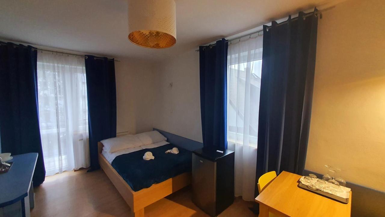 Siesta Wladyslawowo Hotel Buitenkant foto